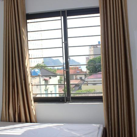 Thanh Tu Homestay Cat Ba Island Exterior foto